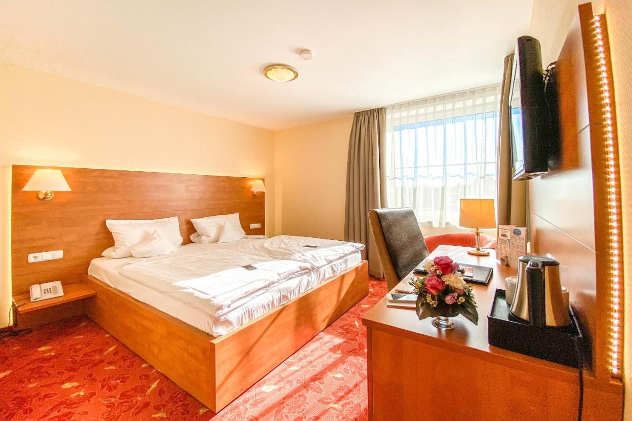 Hotel-Restaurant Vier Linden Stade Ngoại thất bức ảnh