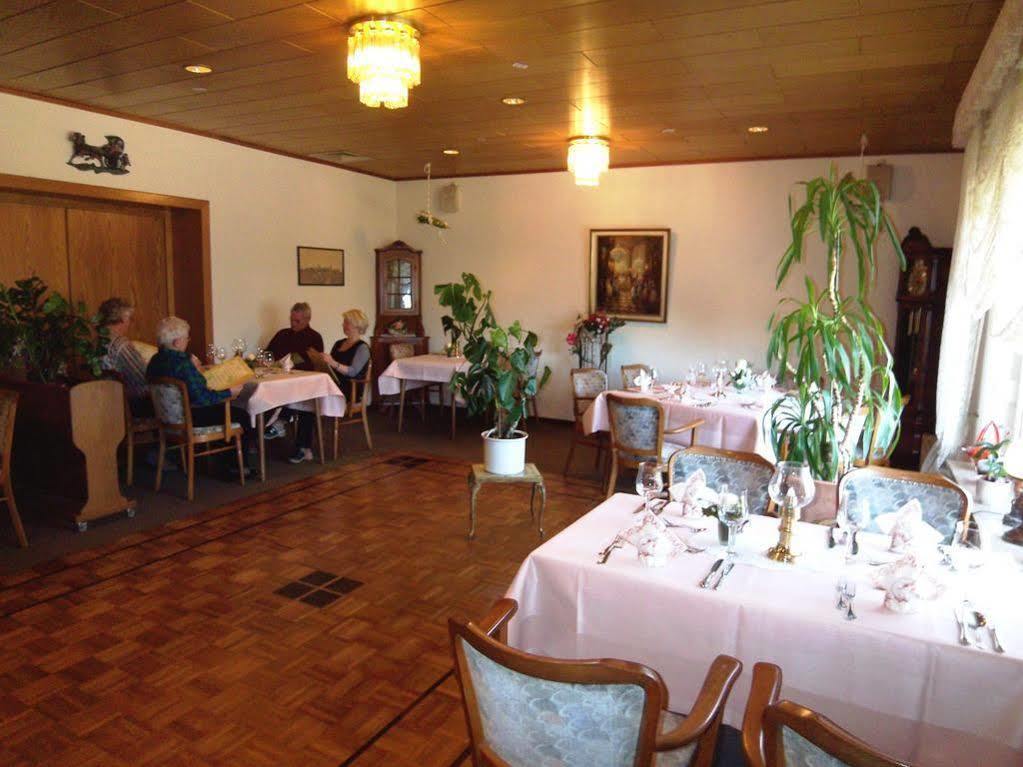 Hotel-Restaurant Vier Linden Stade Ngoại thất bức ảnh