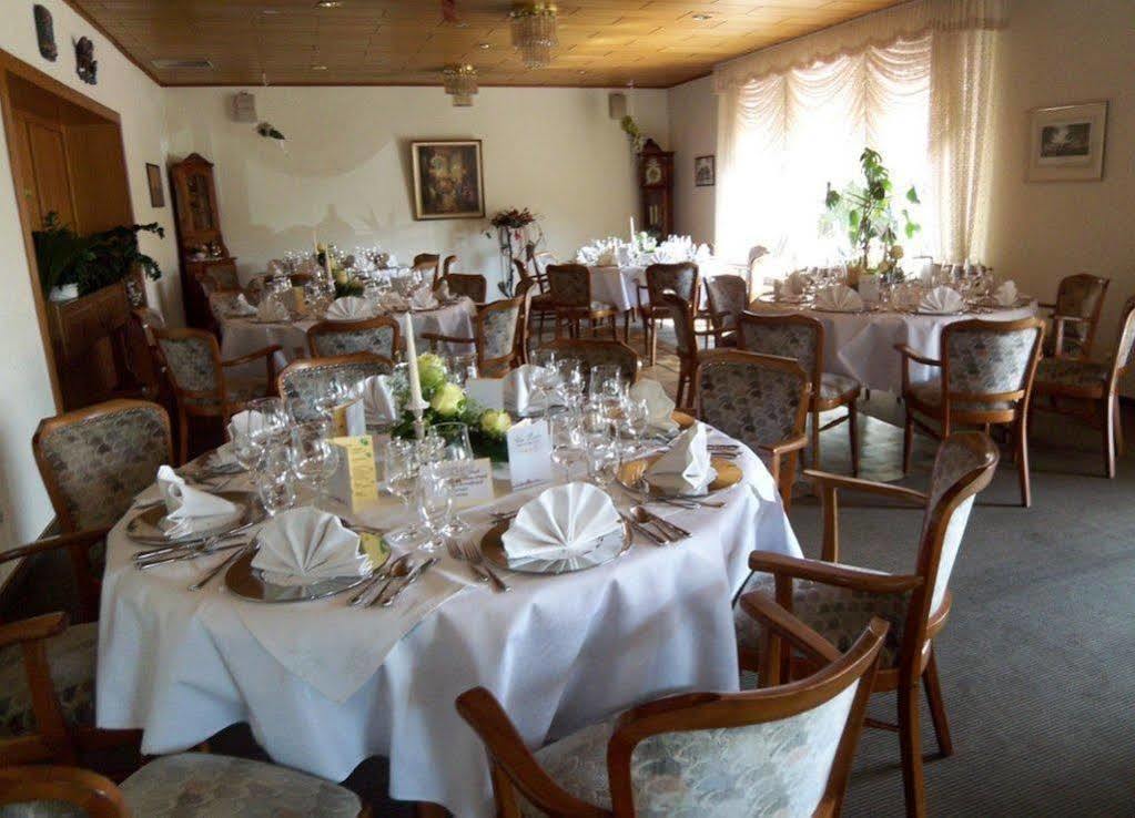 Hotel-Restaurant Vier Linden Stade Ngoại thất bức ảnh