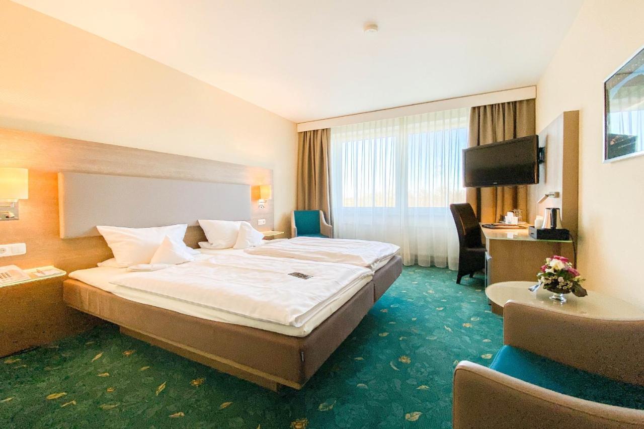 Hotel-Restaurant Vier Linden Stade Ngoại thất bức ảnh