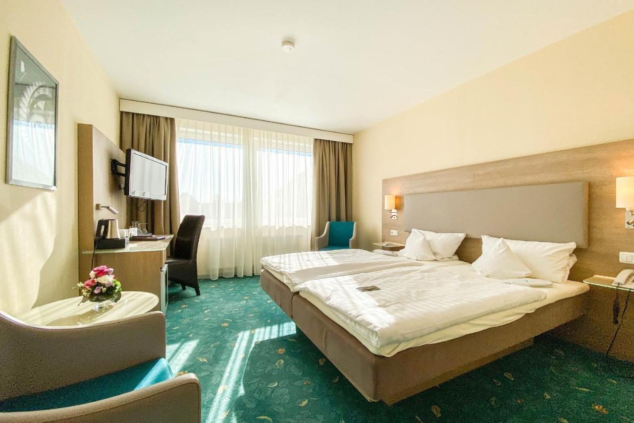 Hotel-Restaurant Vier Linden Stade Ngoại thất bức ảnh