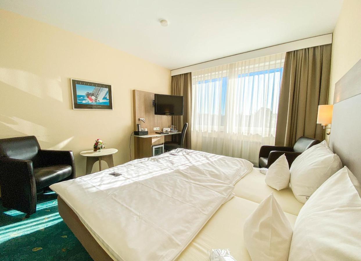 Hotel-Restaurant Vier Linden Stade Ngoại thất bức ảnh